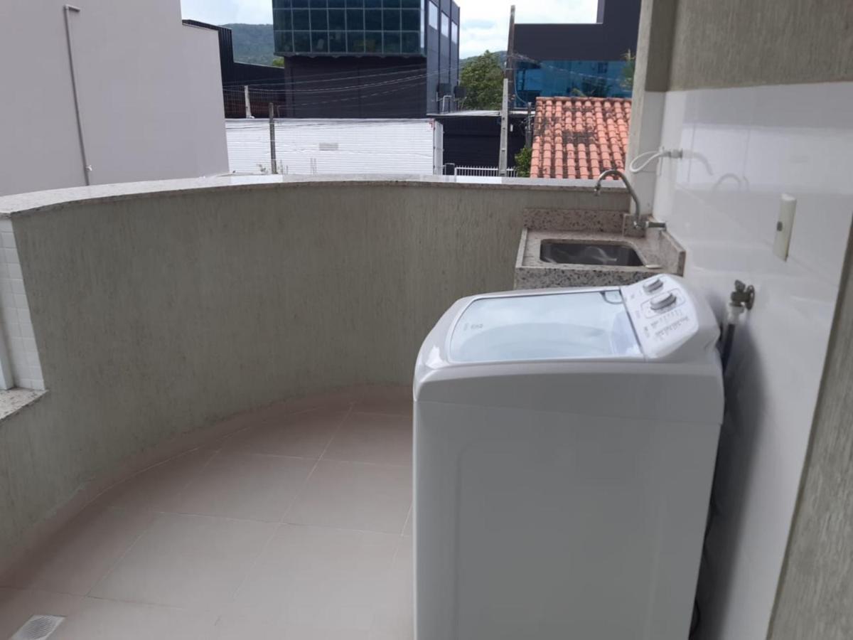 Apartamento 2 Dormitorio Praia De Bombas บอมบินญัส ภายนอก รูปภาพ